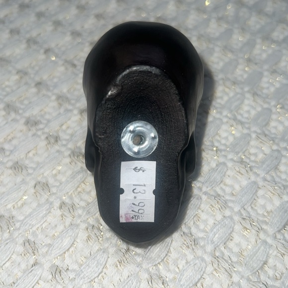 NWT Black Skull Candle - Picture 4 of 7